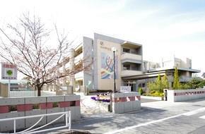 桜町小学校(外観)