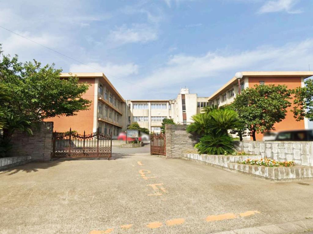 平坂中学校(周辺) 平坂中学校(周辺)